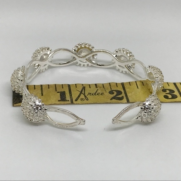 SILVER BURST BRACELET ✨✨✨ - Picture 2 of 2